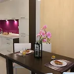 Vello 3*