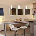 Vello Апартхотел
