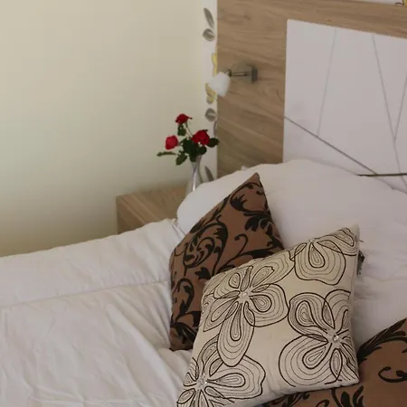 Vello Hotel apartamentowy 3*