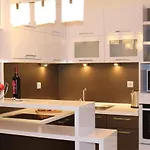 Vello Hotel apartamentowy Bjała